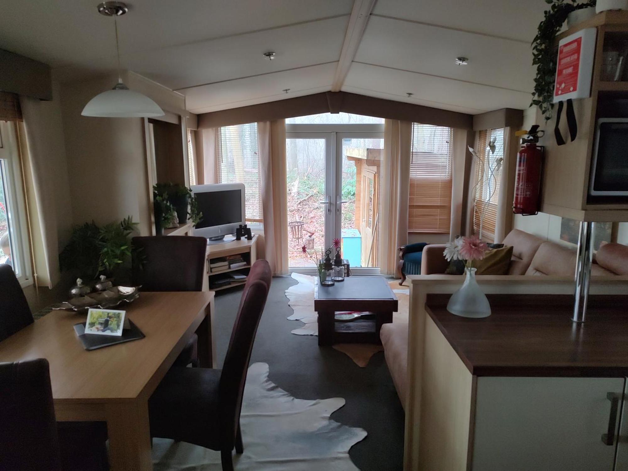 Chalet Met Veranda Aan Bosrand Vledder Экстерьер фото